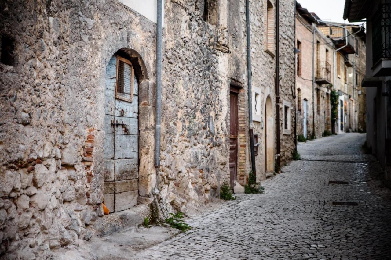 Lavistadeisogni Antica Celano Εξωτερικό φωτογραφία